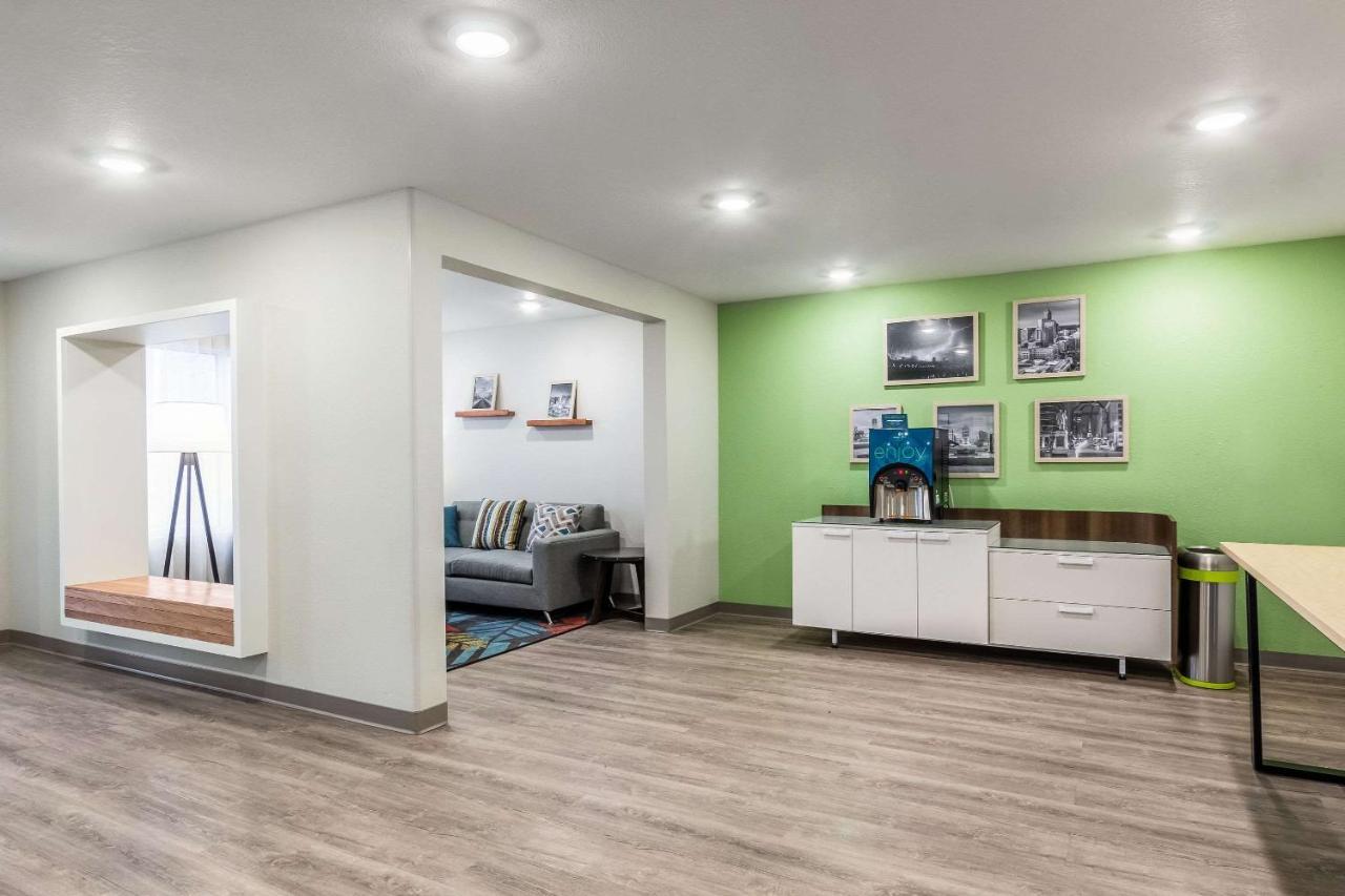 Woodspring Suites Indianapolis Castleton ภายนอก รูปภาพ